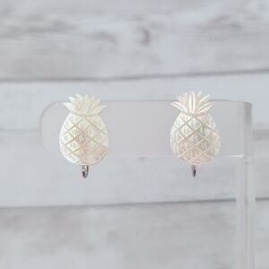 Vintage Screw On Earrings Cream Pineapple with Slight Iridescence